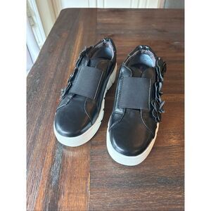 Charles David Rachelle wedge slip on sneaker